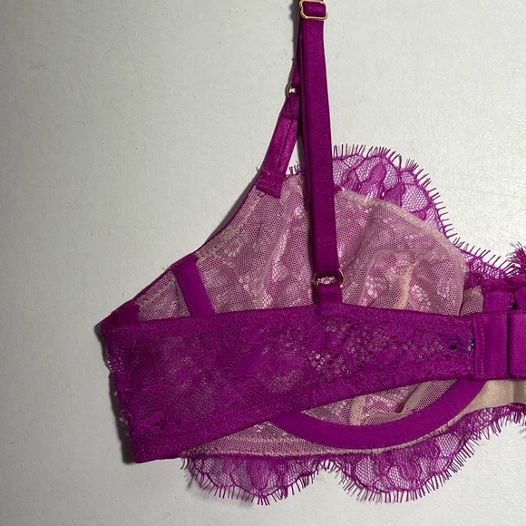 Like New Victoria’s Secret Very Sexy Floral Lace Fuchsia Raspberry Pink Bra 34B - Picture 9 of 13